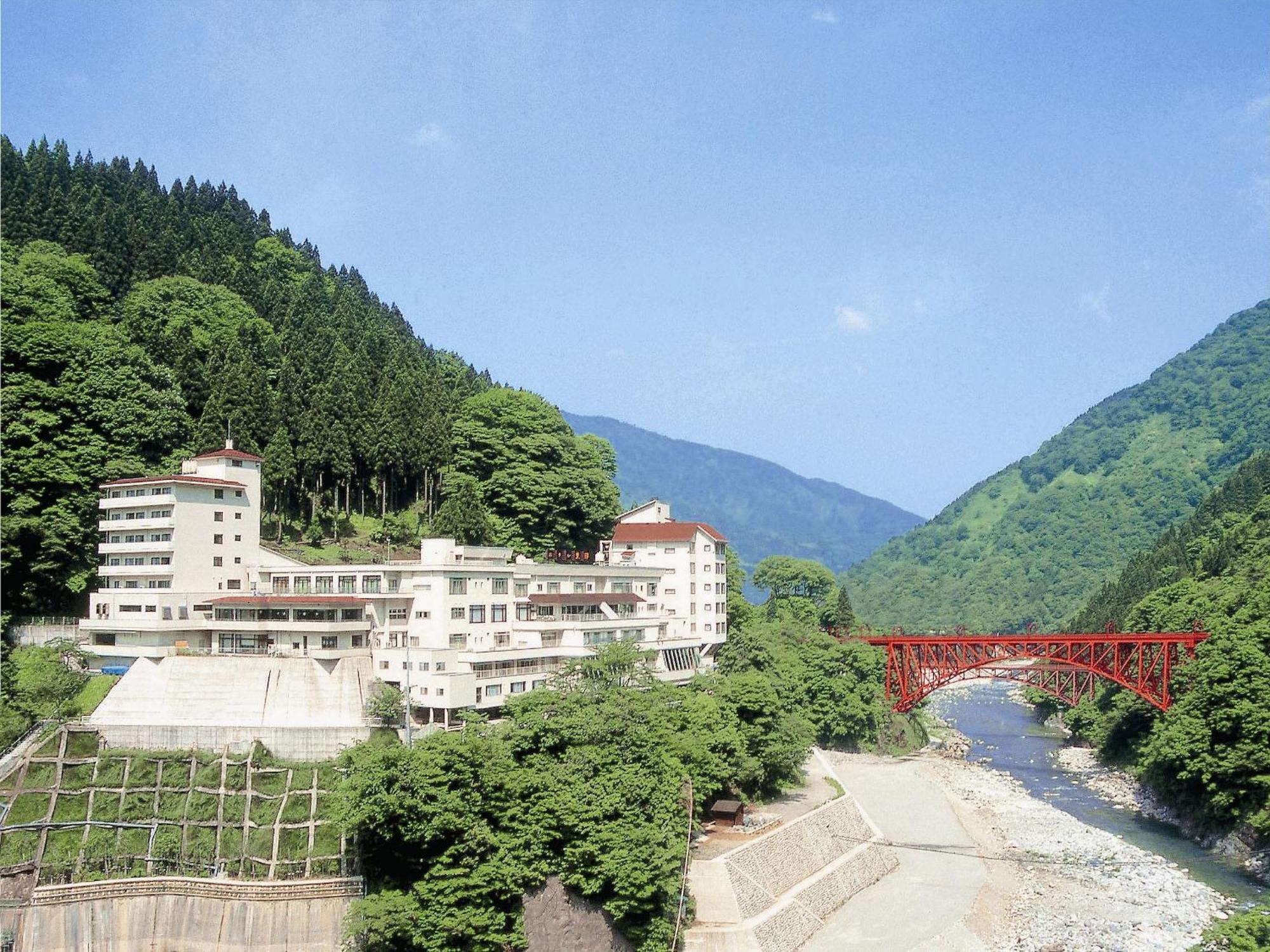Hotel Kurobe Exterior photo