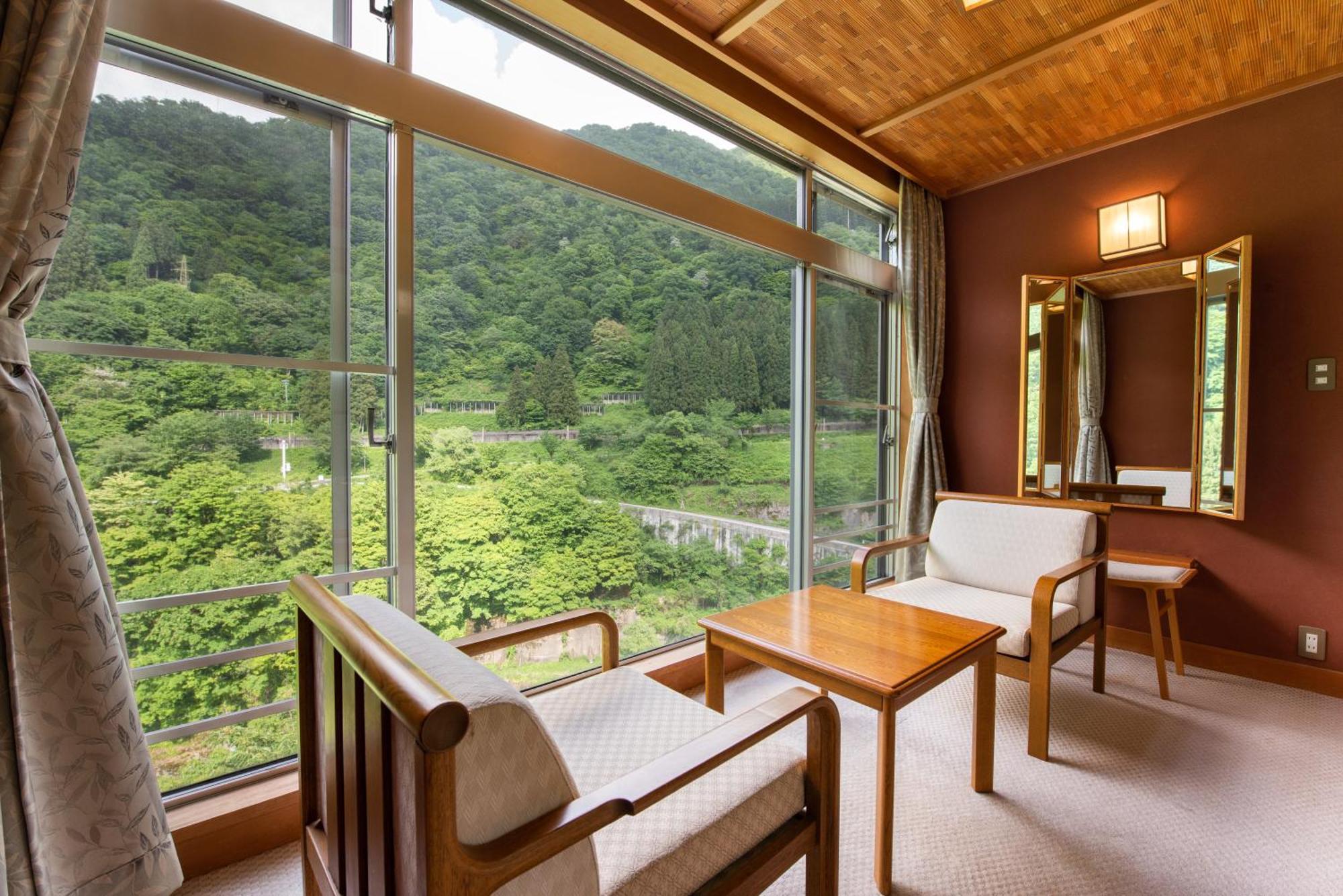 Hotel Kurobe Exterior photo
